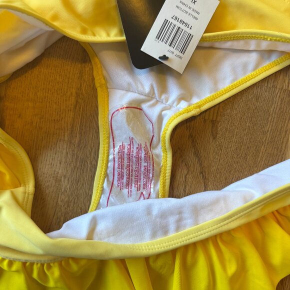 Hot Topic Disney Belle Bikini Set Size Large/XL NWT - Picture 5 of 12